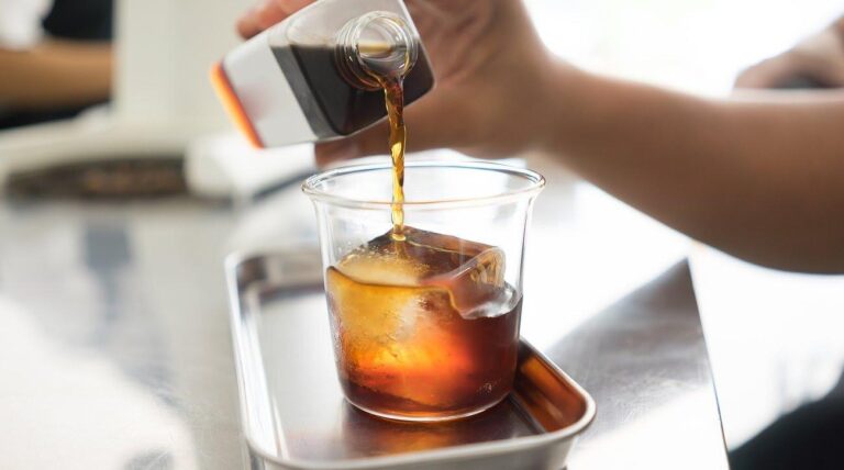 Khám Phá Cold Brew: Hương Vị Của Sự Tinh Tế Trong Mỗi 1 Ly Cà Phê